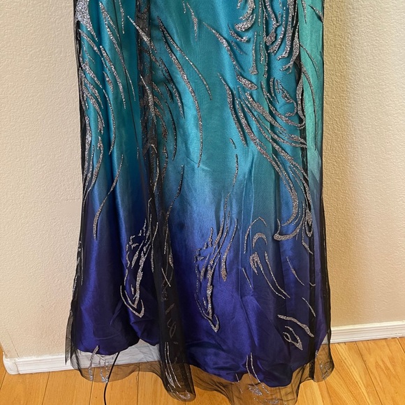 Strapless Aqua Formal Dress - Picture 4 of 5